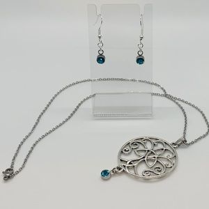 Turquoise Boho Chic Necklace & Earrings